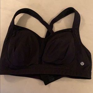 Lululemon sports bra